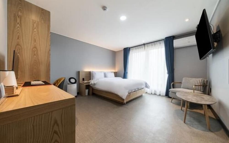 Imagen de la habitación del Hotel LABE. Foto 7