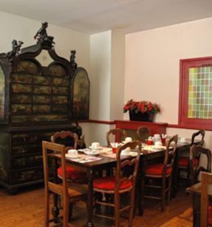 Imagen del bar/restaurante del Hotel LABE H&ocirc;tel Tours Centre Gare. Foto 3