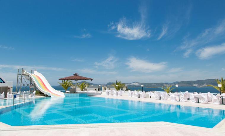 Imagen general del Hotel LABRANDA Gulluk Princess. Foto 4