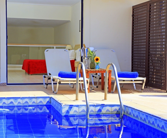 Imagen de la habitación del Hotel LABRANDA Miraluna Village. Foto 9