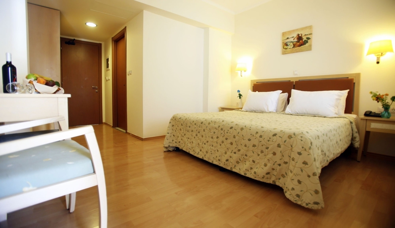 Imagen de la habitación del Hotel LABRANDA Miraluna Village. Foto 14