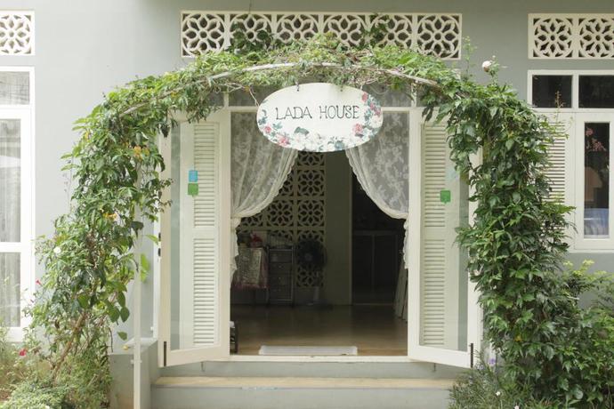 Imagen general del Hotel LADA HOUSE. Foto 6