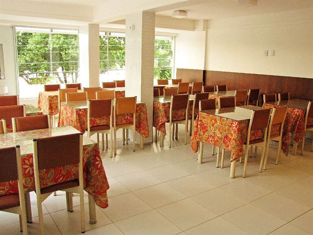 Imagen del bar/restaurante del Hotel LAGOA PARK. Foto 2