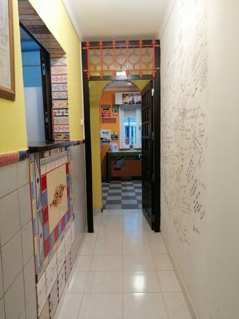 Imagen general del Hotel LAGOS CENTRAL HOSTEL. Foto 5