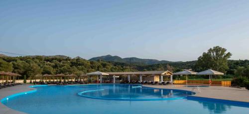 Imagen general del Hotel LAGUNA HOLIDAY RESORT. Foto 4