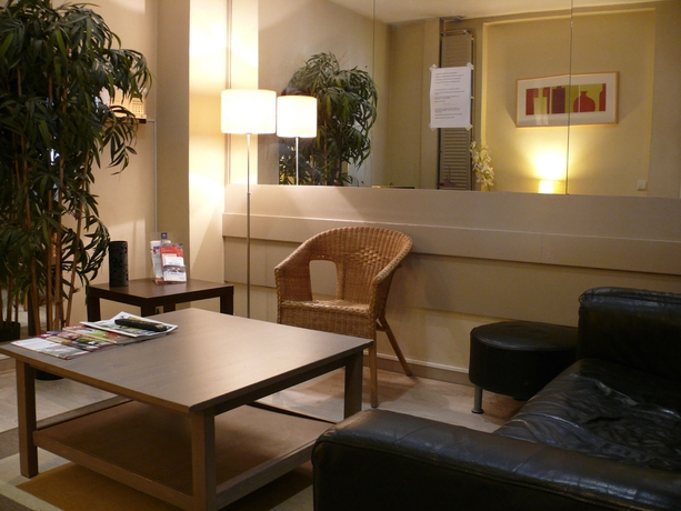 Imagen de los interiores del Hotel LAMBEAU. Foto 11