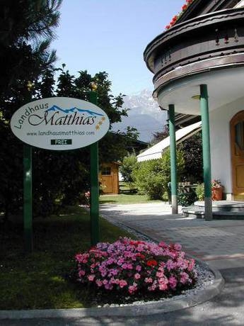 Imagen general del Hotel LANDHAUS MATTHIAS. Foto 4