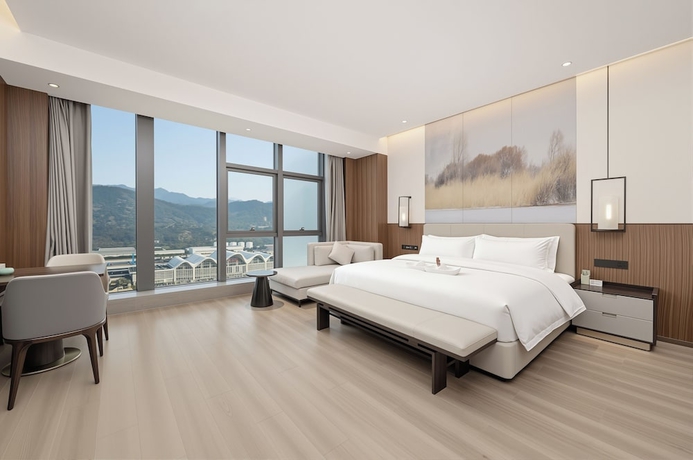 Imagen de la habitación del Hotel LANDISON PLAZA HOTEL. Foto 7