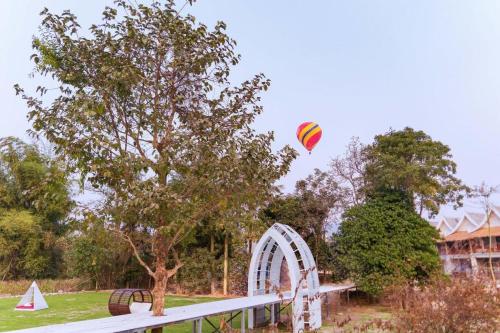 Imagen general del Hotel LARNG YAY&nbsp; Riverview Resort. Foto 8