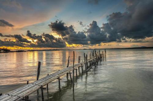 Imagen general del Hotel LARNG YAY&nbsp; Riverview Resort. Foto 10