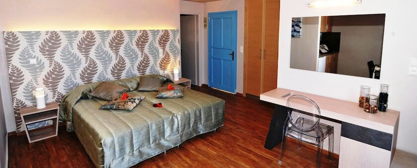 Imagen de la habitación del Hotel LASSIA STUDIOS. Foto 20