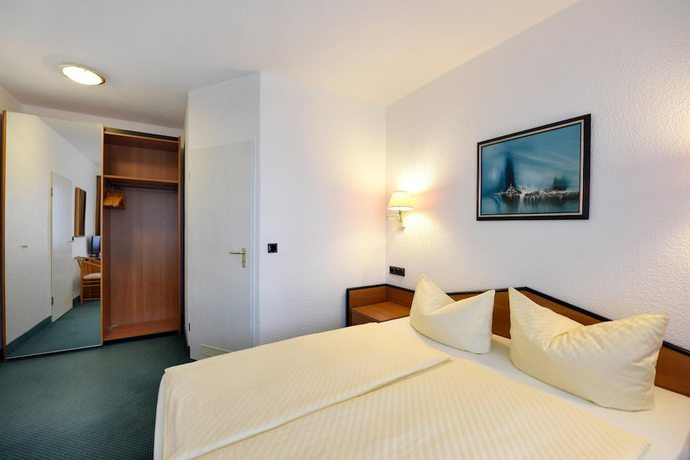 Imagen de la habitación del Hotel LAT and Apartmenthaus Berlin. Foto 11