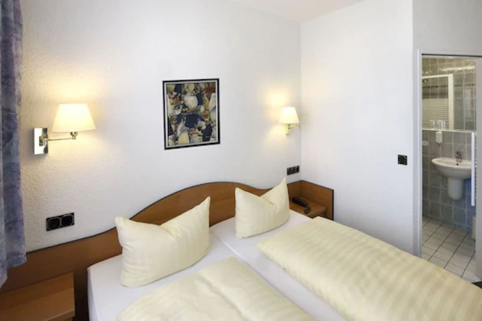 Imagen de la habitación del Hotel LAT and Apartmenthaus Berlin. Foto 12