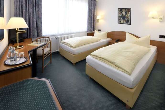 Imagen de la habitación del Hotel LAT and Apartmenthaus Berlin. Foto 15