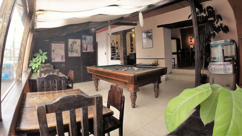 Imagen general del Hotel L\'AUBERGE INN - Hostel. Foto 3