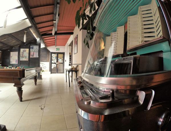 Imagen general del Hotel L\'AUBERGE INN - Hostel. Foto 5