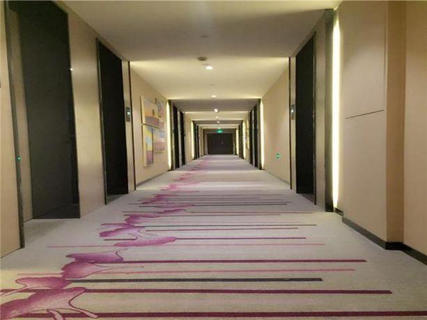 Imagen general del Hotel LAVANDE HOTEL HARBIN HIGHWAY BRIDGE ICE WORLD BRAN. Foto 4