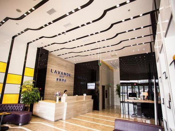 Imagen de los interiores del Hotel LAVANDE HOTEL LESHAN HIGH SPEED RAIL STATION WANDA. Foto 5