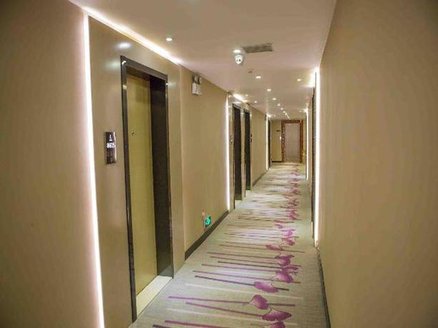 Imagen general del Hotel LAVANDE HOTEL SHANTOU ZHUCHI ROAD RAILWAY STATION. Foto 3