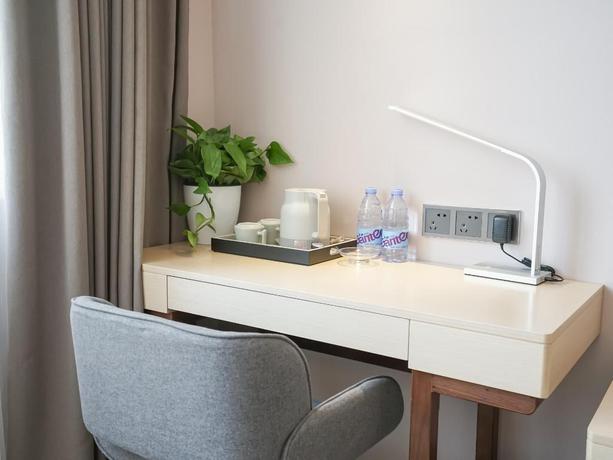 Imagen general del Hotel LAVANDE HOTELA WUHAN JIANGHAN ROAD WANDA PLAZA. Foto 2