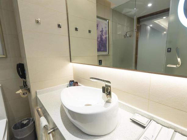 Imagen general del Hotel LAVANDE HOTELA WUHAN JIANGHAN ROAD WANDA PLAZA. Foto 5