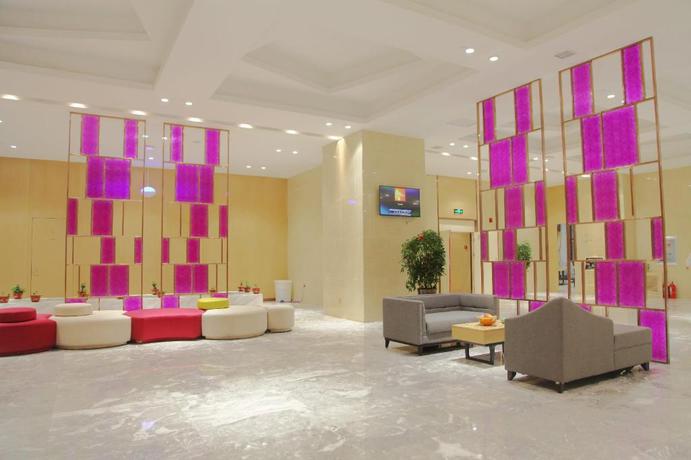 Imagen general del Hotel LAVANDE HOTELS HARBIN ICESNOW WORLD UNIVERSITY OF. Foto 3