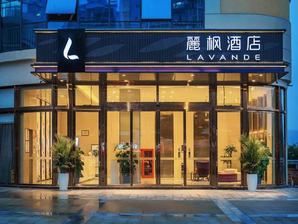 Imagen general del Hotel LAVANDE HOTELS LUZHOU LU COUNTY WANFU DADUHUI. Foto 1