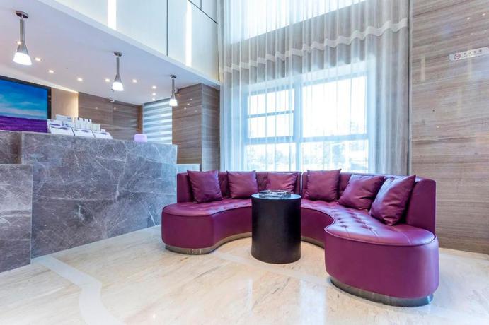 Imagen general del Hotel LAVANDE HOTELS NANCHANG QINGSHANHU WANDA. Foto 2