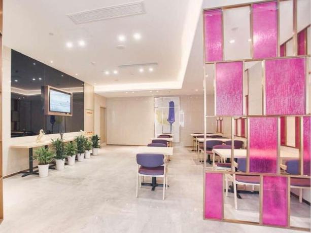 Imagen de los interiores del Hotel LAVANDE HOTELS NINGBO SOUTH RAILWAY STATION NORTH. Foto 6