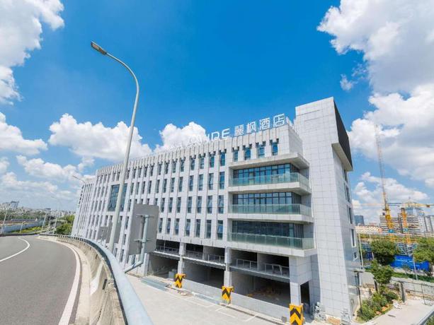 Imagen general del Hotel LAVANDE HOTELS NINGBO SOUTH RAILWAY STATION NORTH. Foto 1