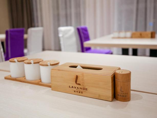 Imagen general del Hotel LAVANDE HOTELS WEST RAILWAY STATION XIANGTAN AVENUE. Foto 2