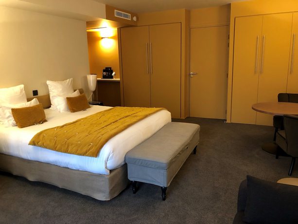 Imagen de la habitación del Hotel L'Adresse, Saint Malo. Foto 3