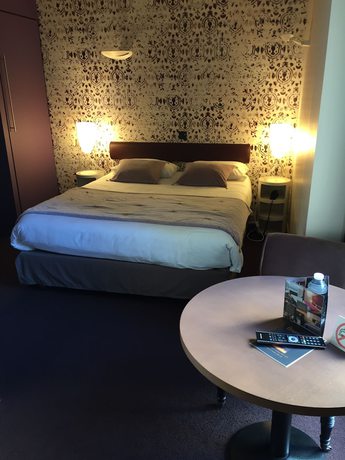 Imagen de la habitación del Hotel L'Adresse, Saint Malo. Foto 7