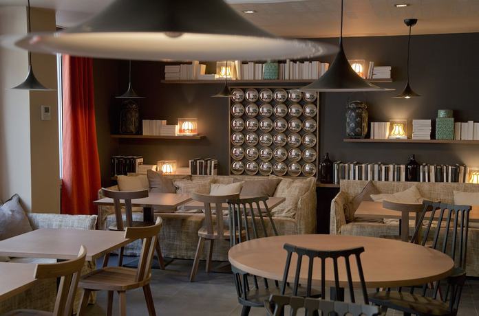 Imagen general del Hotel L'Adresse, Saint Malo. Foto 1