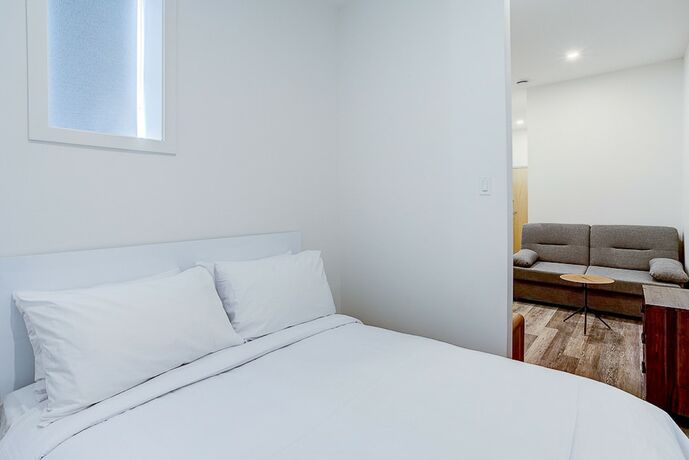 Imagen de la habitación del Hotel L\'Adresse - lofts Grande-All&eacute;e. Foto 14