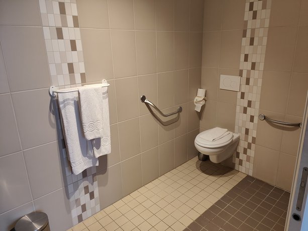 Imagen de la habitación del Hotel L\'Agriculture. Foto 11