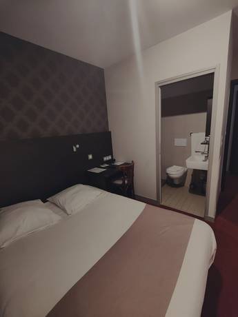 Imagen de la habitación del Hotel L\'Agriculture. Foto 19