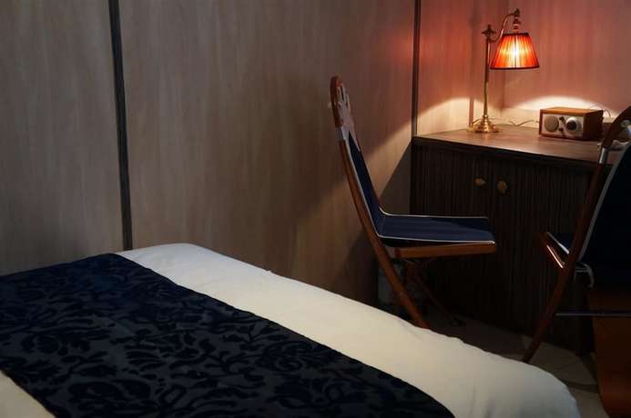 Imagen de la habitación del Hotel L\'Albatros. Foto 10