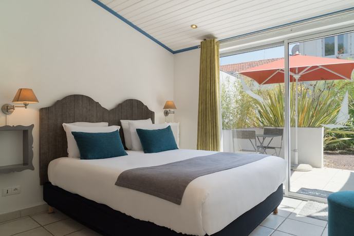 Imagen de la habitación del Hotel L\'Albatros. Foto 17