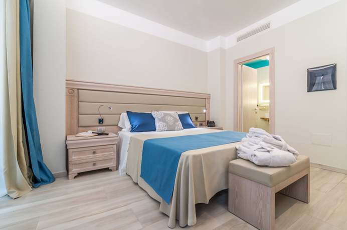 Imagen de la habitación del Hotel L'Ambasciata de Charme. Foto 13