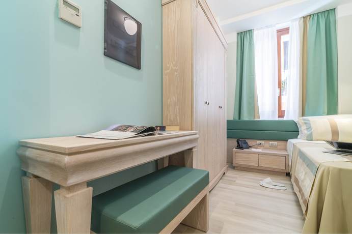 Imagen de la habitación del Hotel L'Ambasciata de Charme. Foto 18