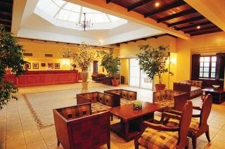 Imagen de los interiores del Hotel L'Ambiance. Foto 7
