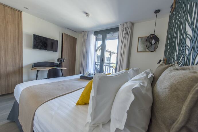 Imagen general del Hotel L\'Anderenis. Foto 7