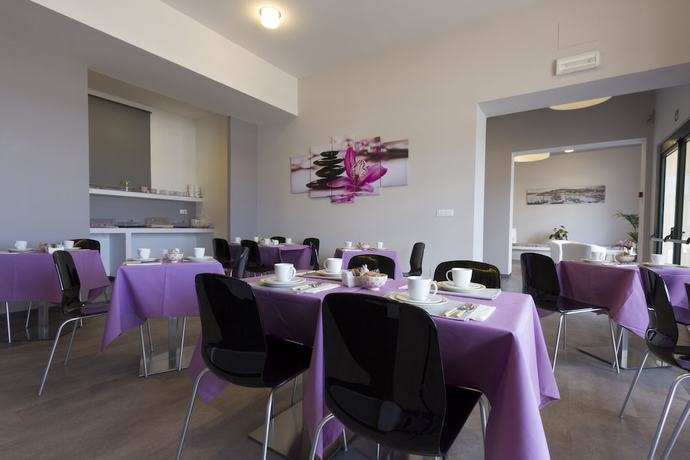 Imagen del bar/restaurante del Hotel L\'Approdo, Porto Azzurro. Foto 3