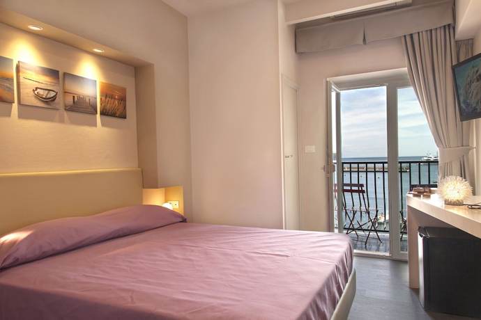 Imagen de la habitación del Hotel L\'Approdo, Porto Azzurro. Foto 10