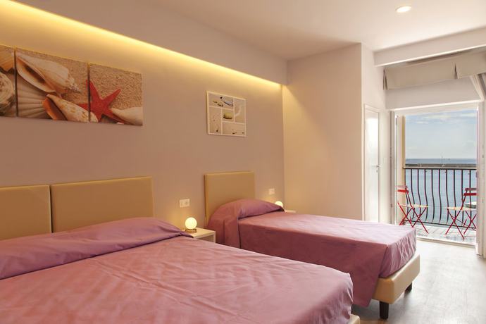 Imagen de la habitación del Hotel L\'Approdo, Porto Azzurro. Foto 16