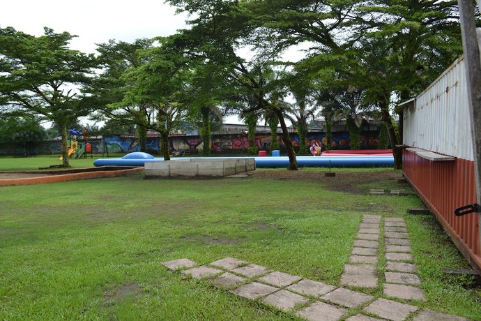 Imagen de los exteriores del Hotel L\'Aquarius Marina 2000. Foto 17