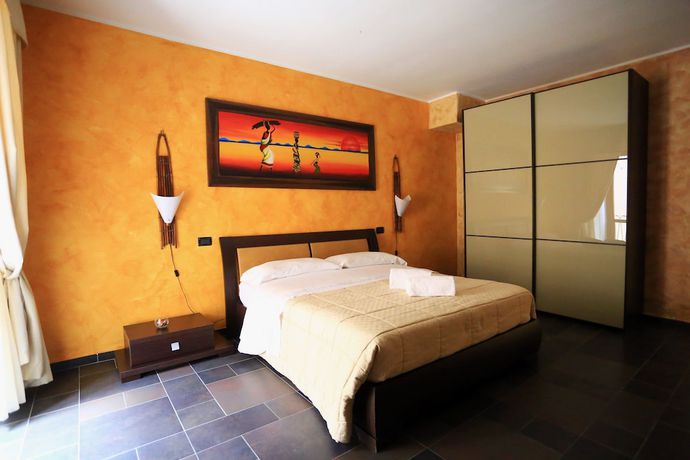 Imagen de la habitación del Hotel L\'Aquila. Foto 10
