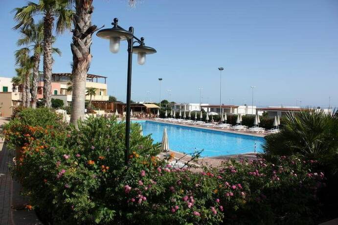 Imagen general del Hotel L\'Arco del Saracino. Foto 6