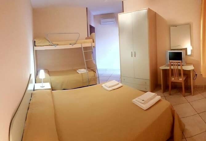 Imagen de la habitación del Hotel L\'Arcobaleno Resort. Foto 18